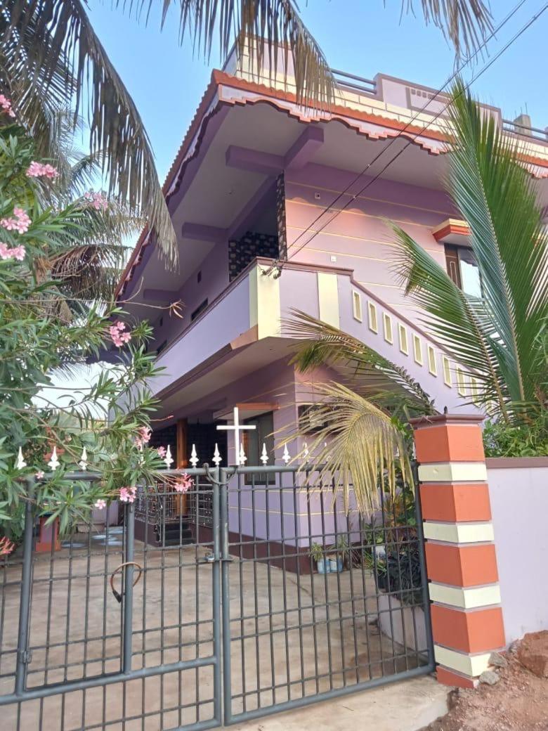 Vian Homestay Honāvar 외부 사진