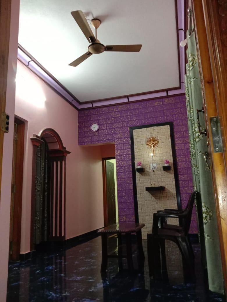 Vian Homestay Honāvar 객실 사진